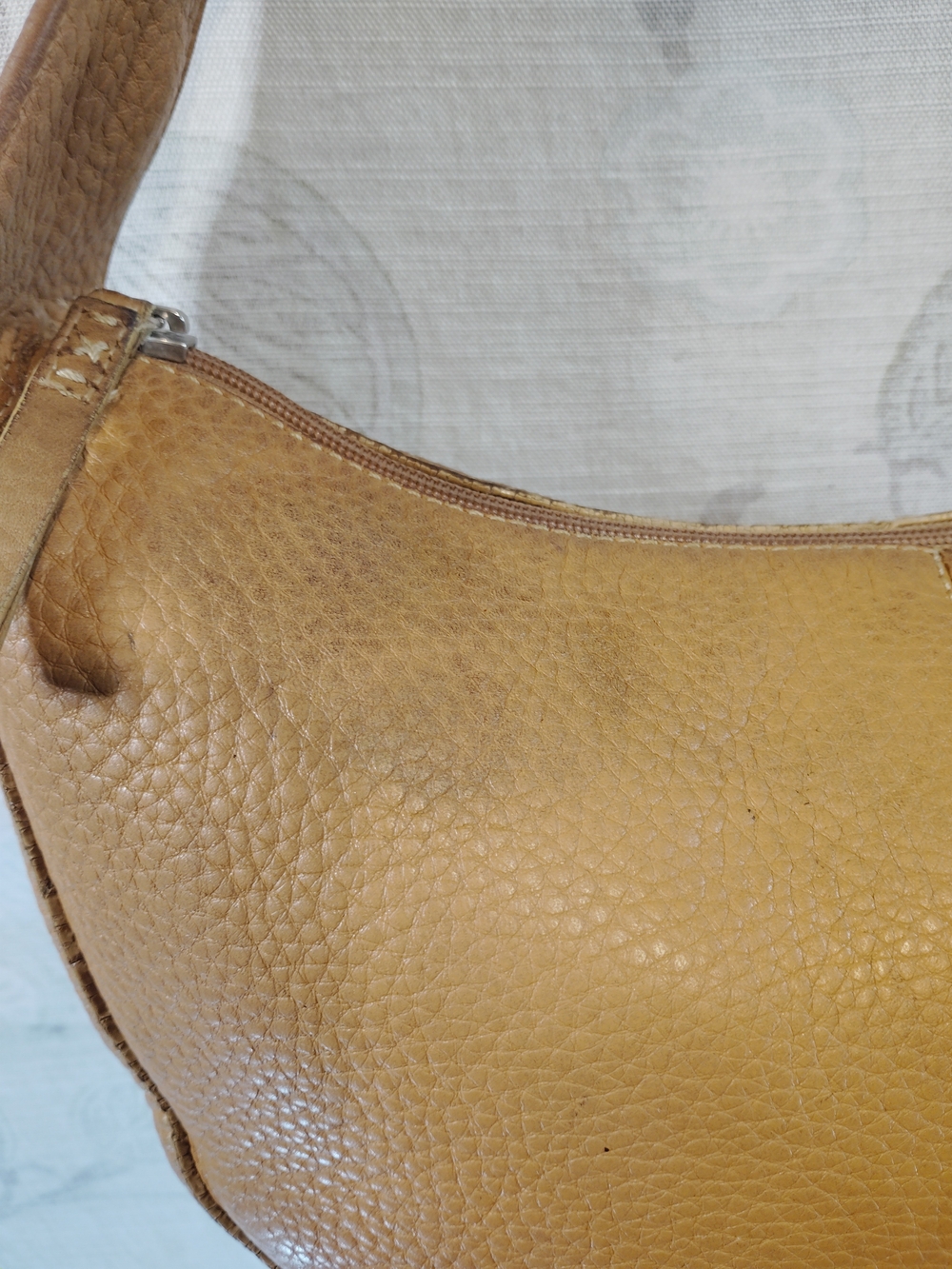 Fossil Pebbled Leather Shoulder Bag in Tan - Picture 6 of 8